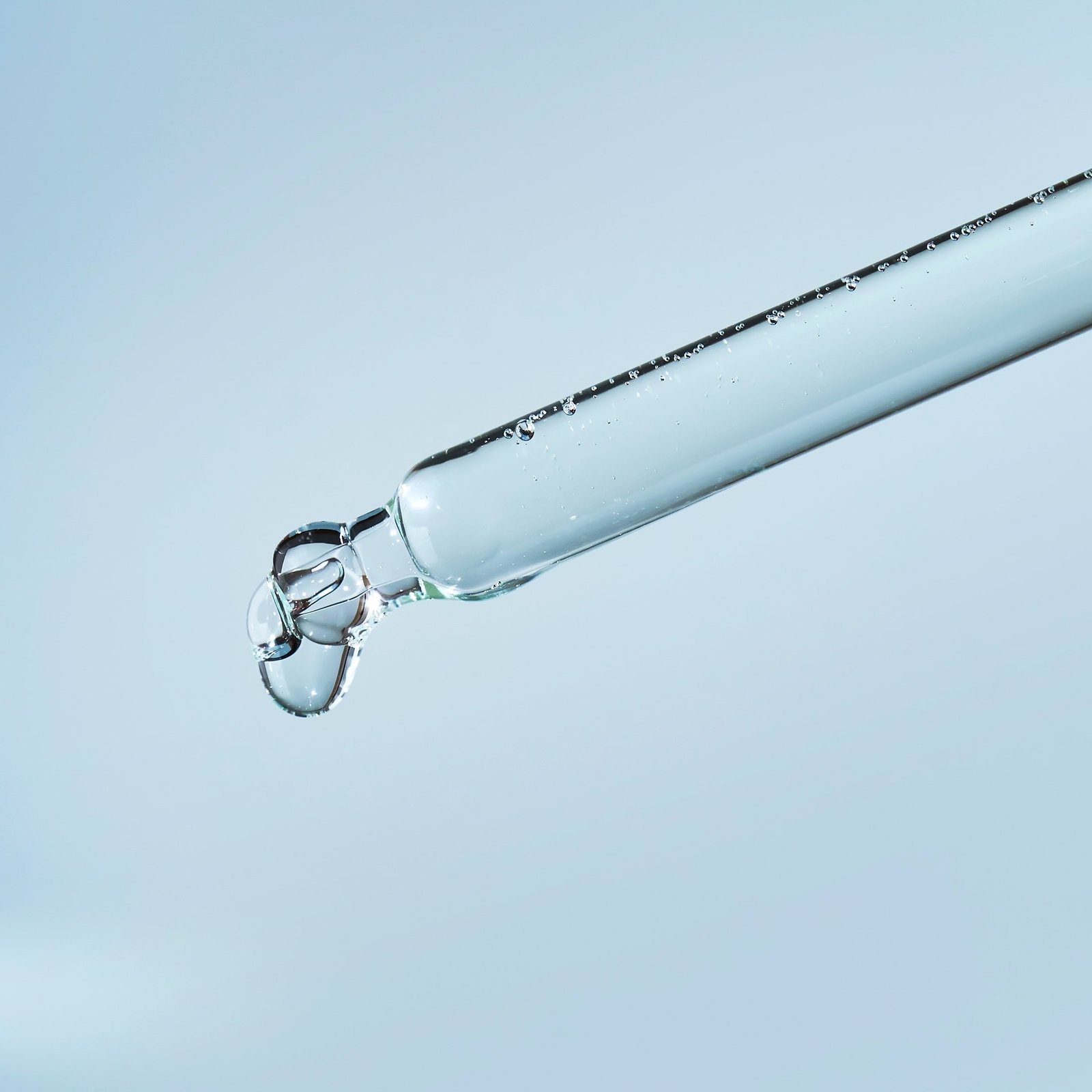 Torra fläckar på huden – så kan du få bukt med dem | Apohem