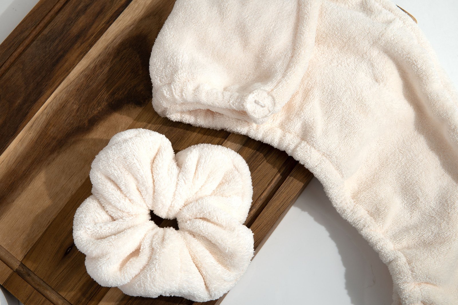 So Eco Hair Towel & Scrunchies