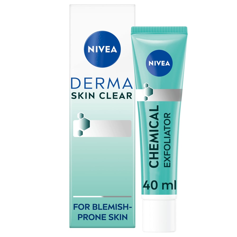 NIVEA Derma Skin Clear Night Exfoliator 40ml