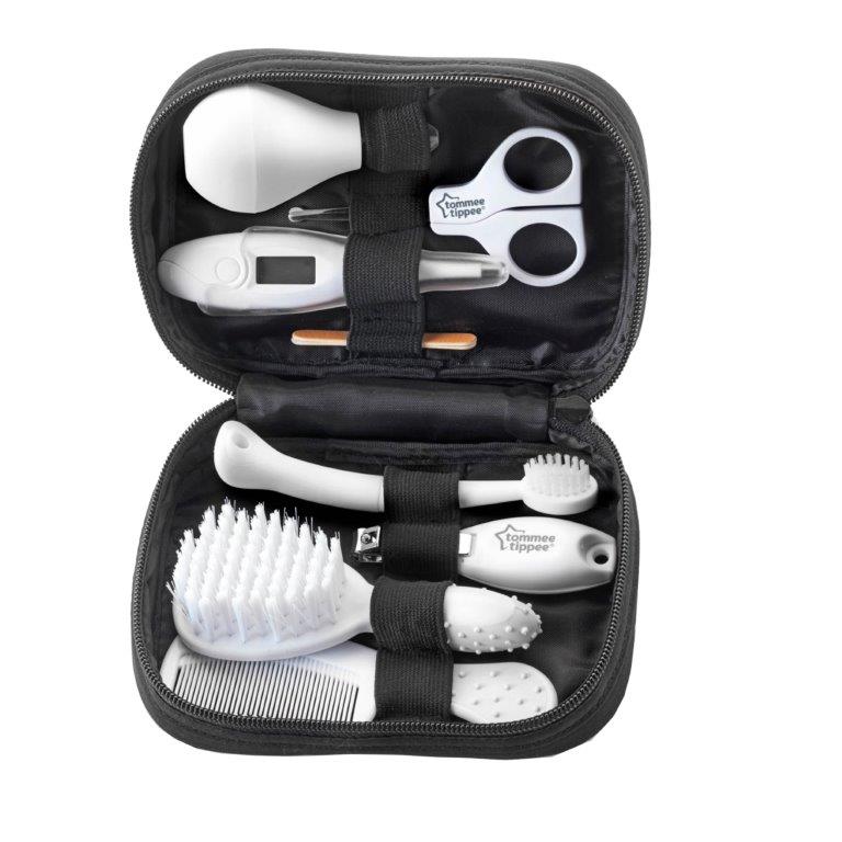 Tommee Tippee Closer To Nature Healthcare & Grooming Kit