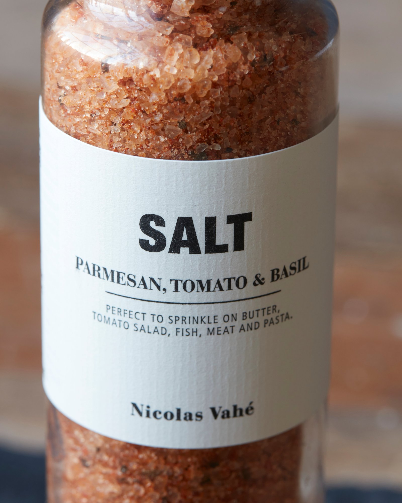 Nicolas Vahe Salt Parmesan Tomato & Basil 300 g