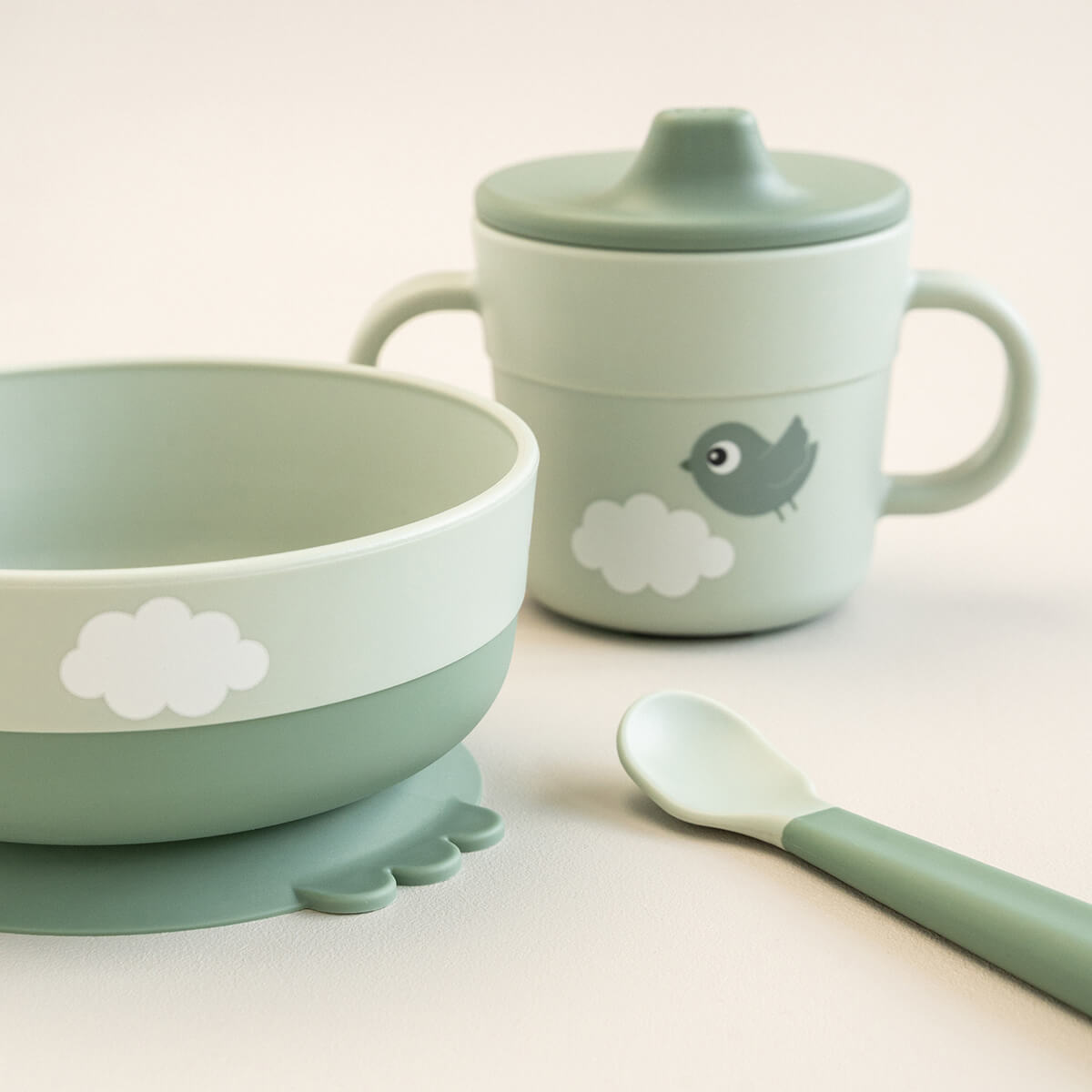 Done by Deer Foodie Första Middagen Happy Clouds Grön 1 set