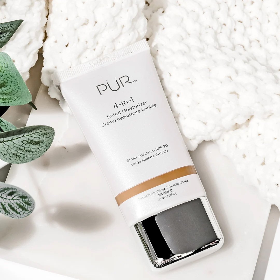 PÜR 4-in-1 Mineral Tinted Moisturizer - Dark DP3 50g