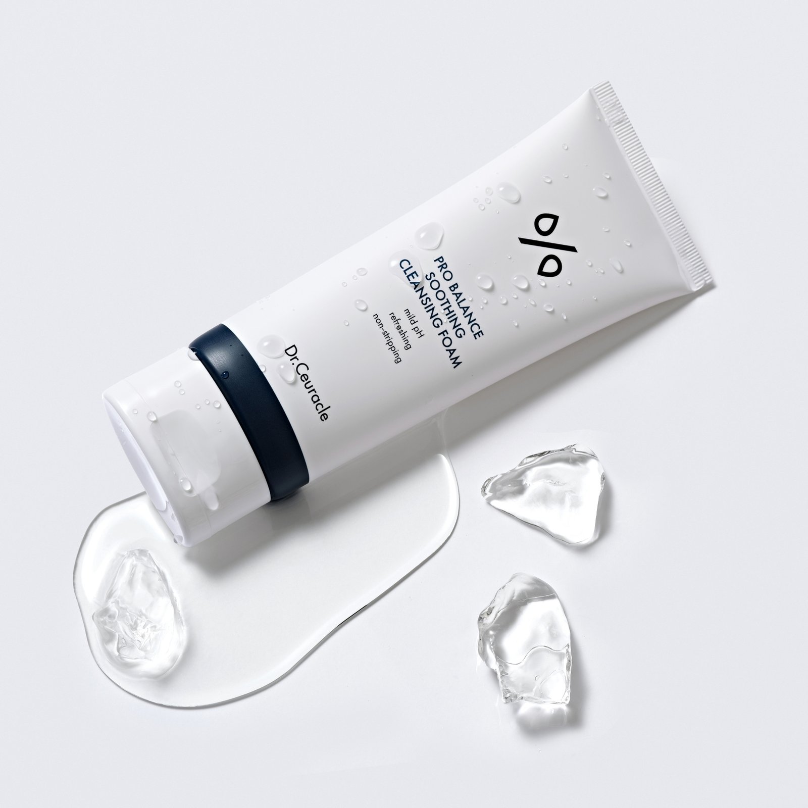 Dr Ceuracle Pro Balance Soothing Cleansing Foam 150 ml