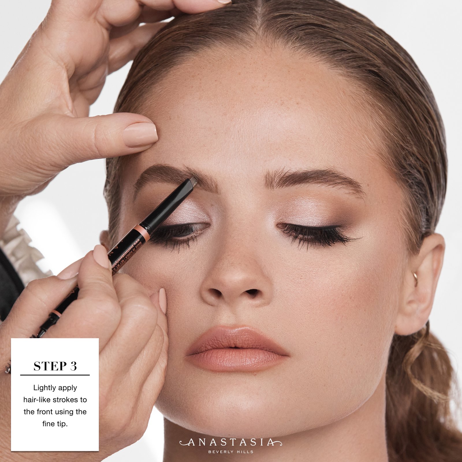 Anastasia Beverly Hills Brow Definer Soft Brown 1 st