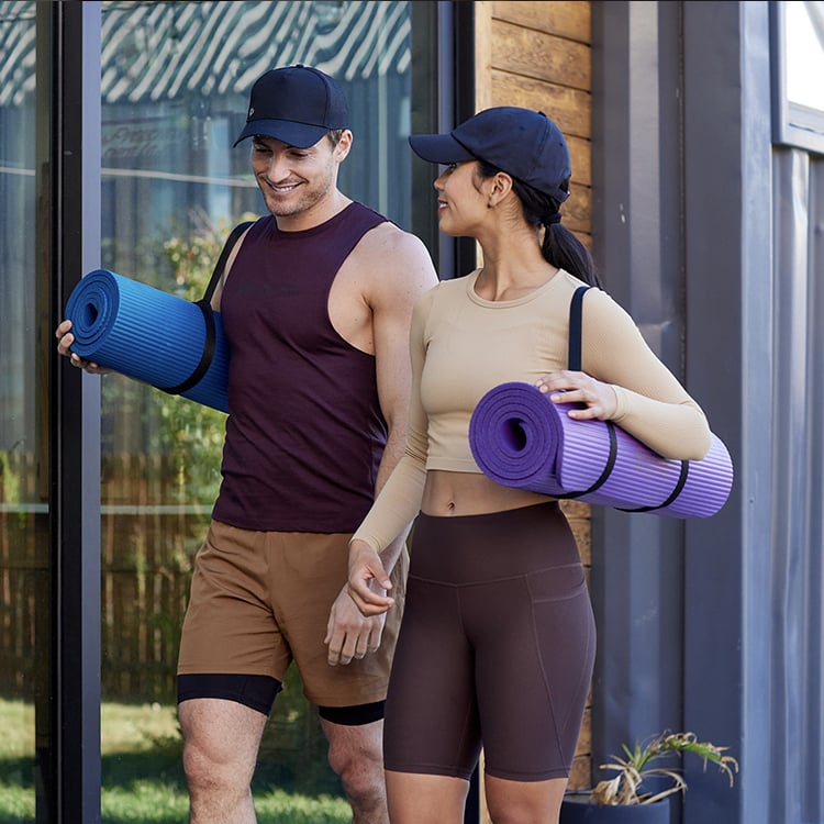 Gaiam Essentials Fitness Mat Black 10 mm