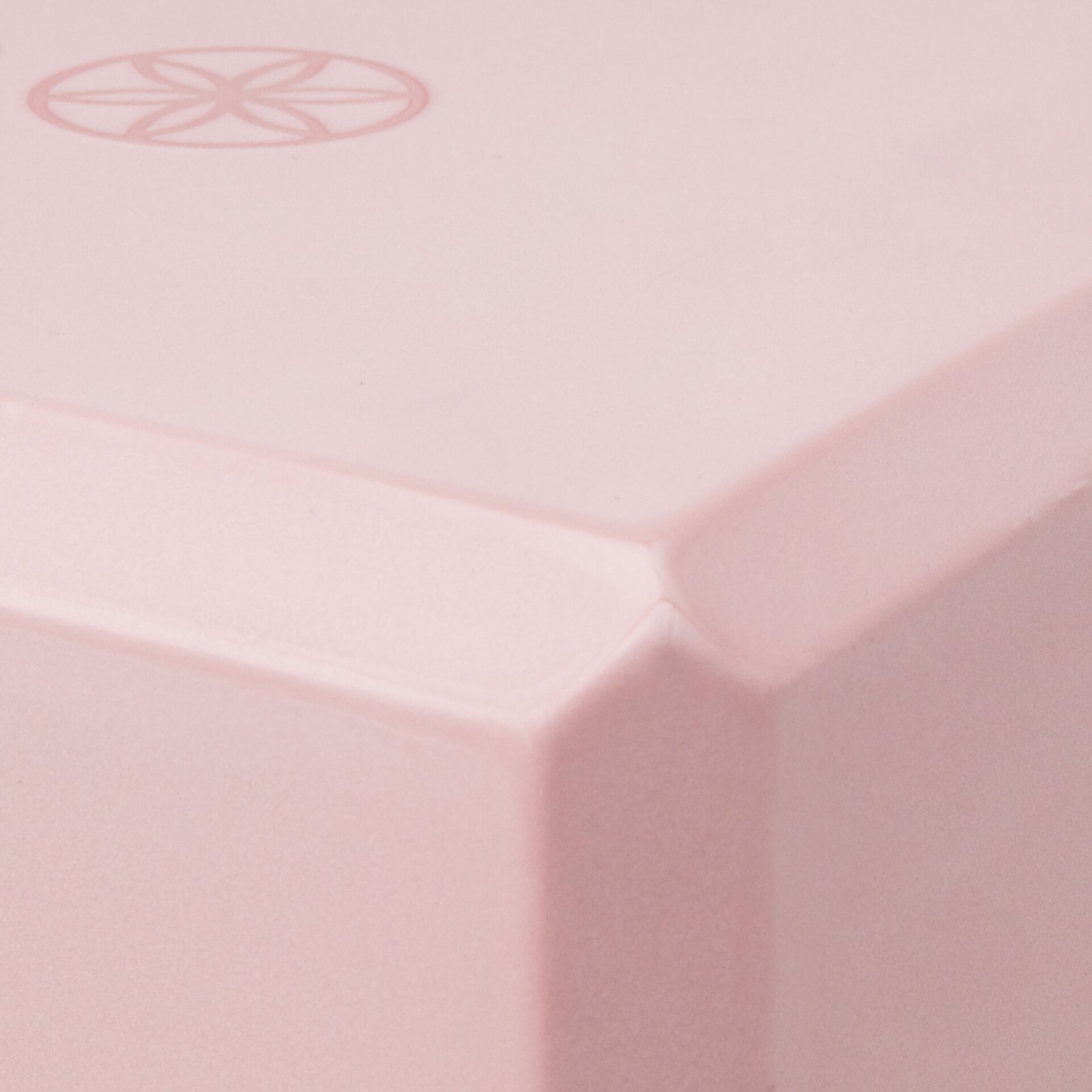 GAIAM Ballet Powder Yoga Block