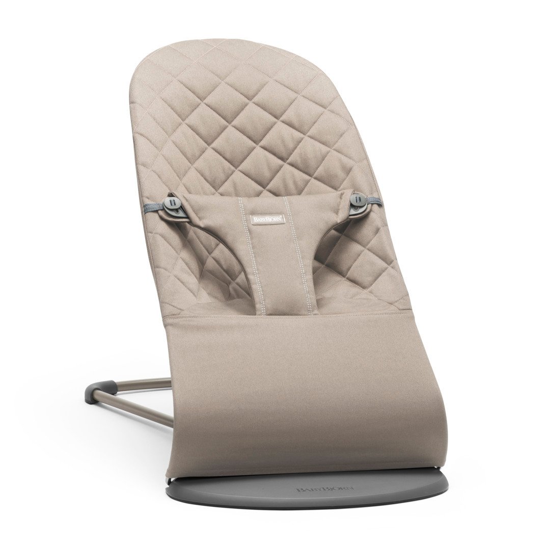 BabyBjörn Babysitter Bliss Vävd Klassisk Quilt Sandgrå