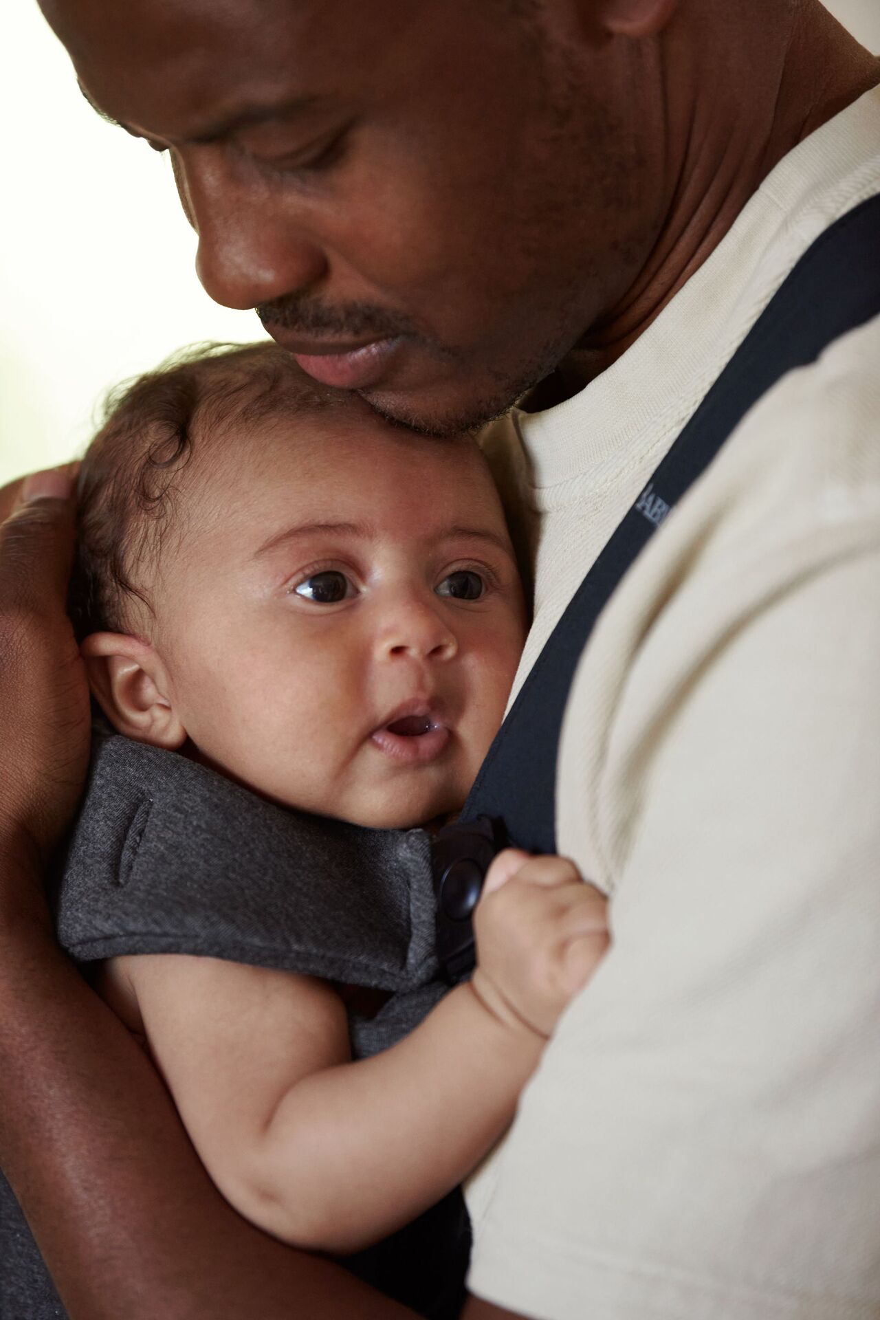 BabyBjörn Bärsele Mini 3D Jersey Svartgrå