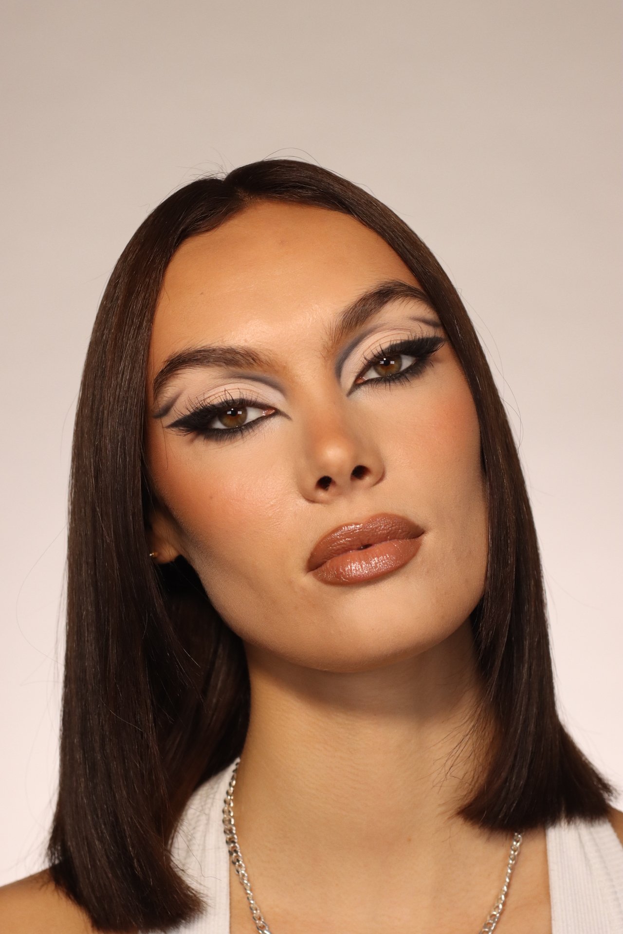 LOWD The First Letter Eyeshadow Palette