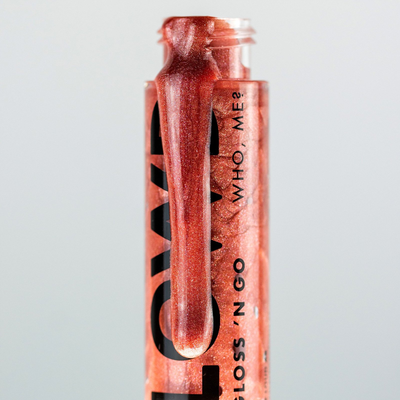 LOWD Gloss N' Go Lipgloss "Who, me?" 6ml