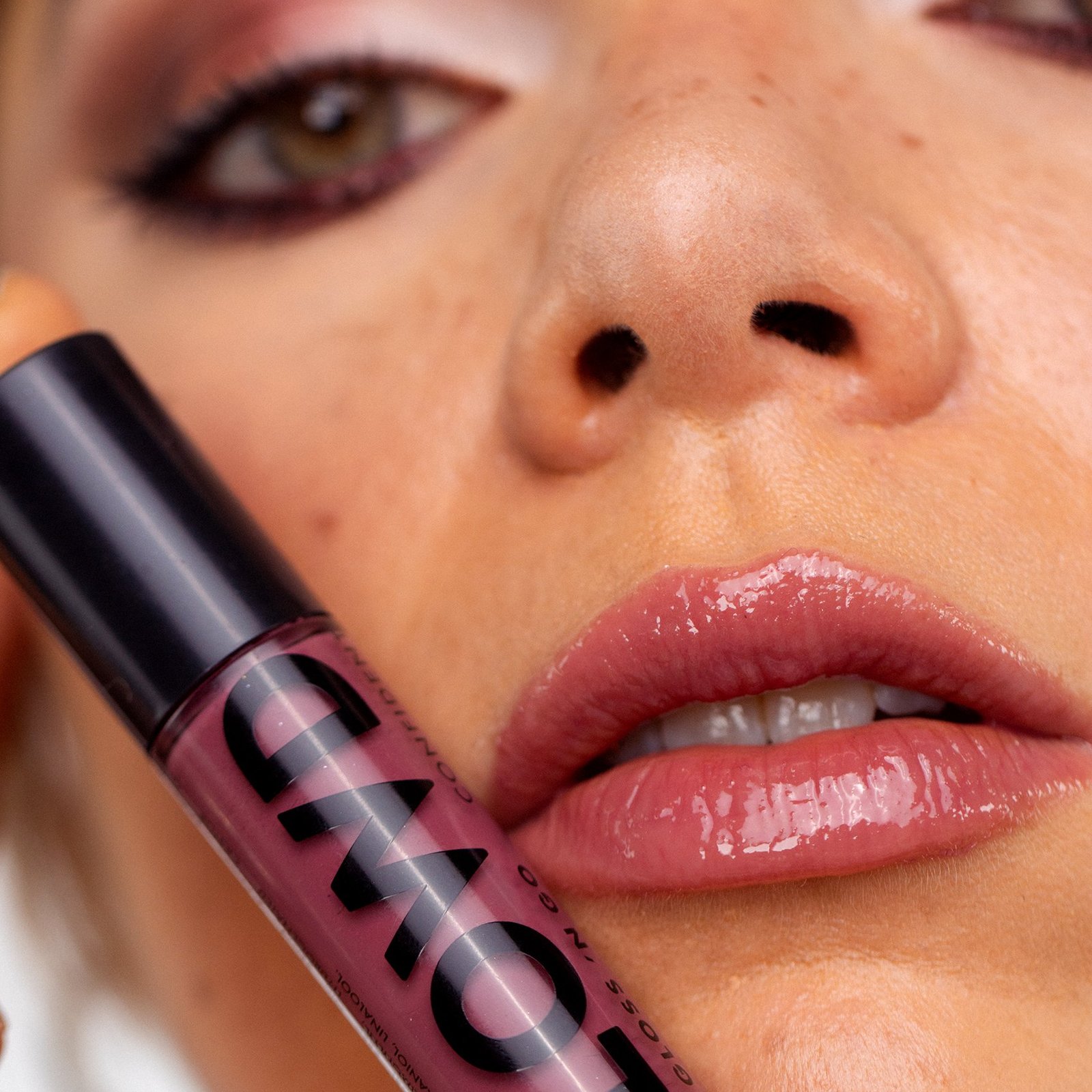 LOWD Gloss N' Go Lipgloss Confident 6ml