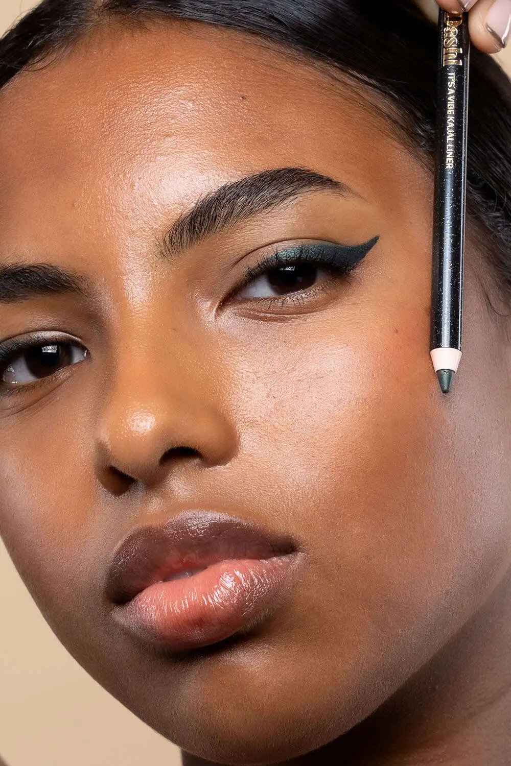 Dashl It’s A Vibe Kajal Liner Emerald Envy 1,2 g