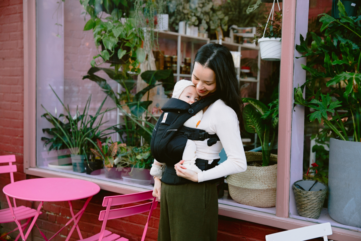 Ergobaby Omni Breeze Onyx Black 1 st