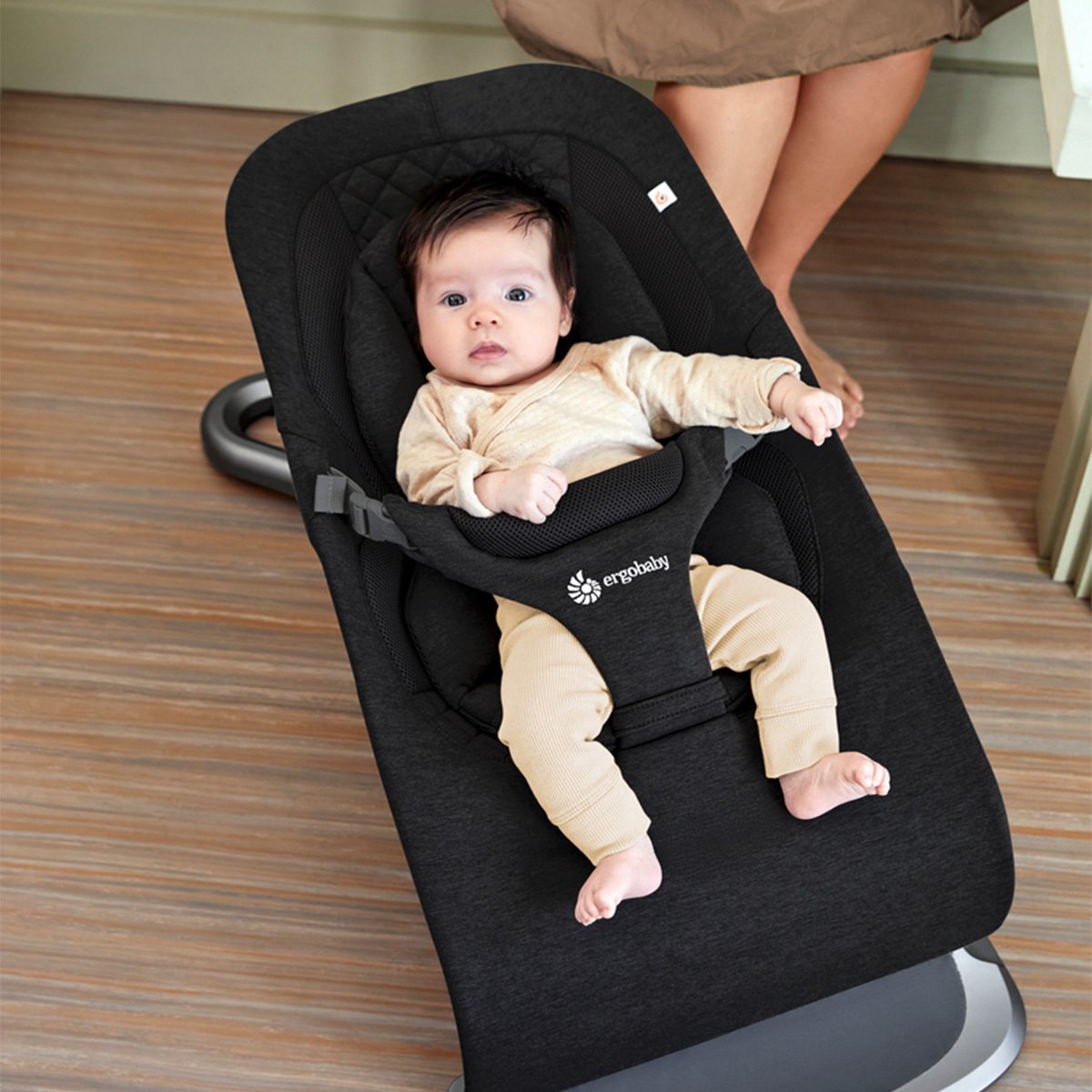 Ergobaby Evolve 3-i-1 Babysitter Svart