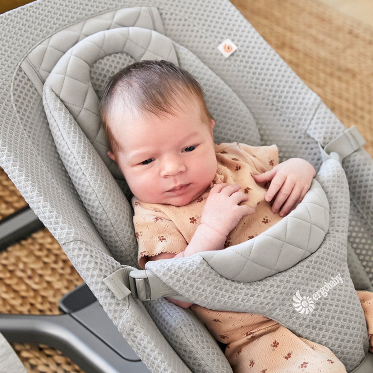 Ergobaby Evolve 3-i-1 Babysitter Mesh Ljusgrå