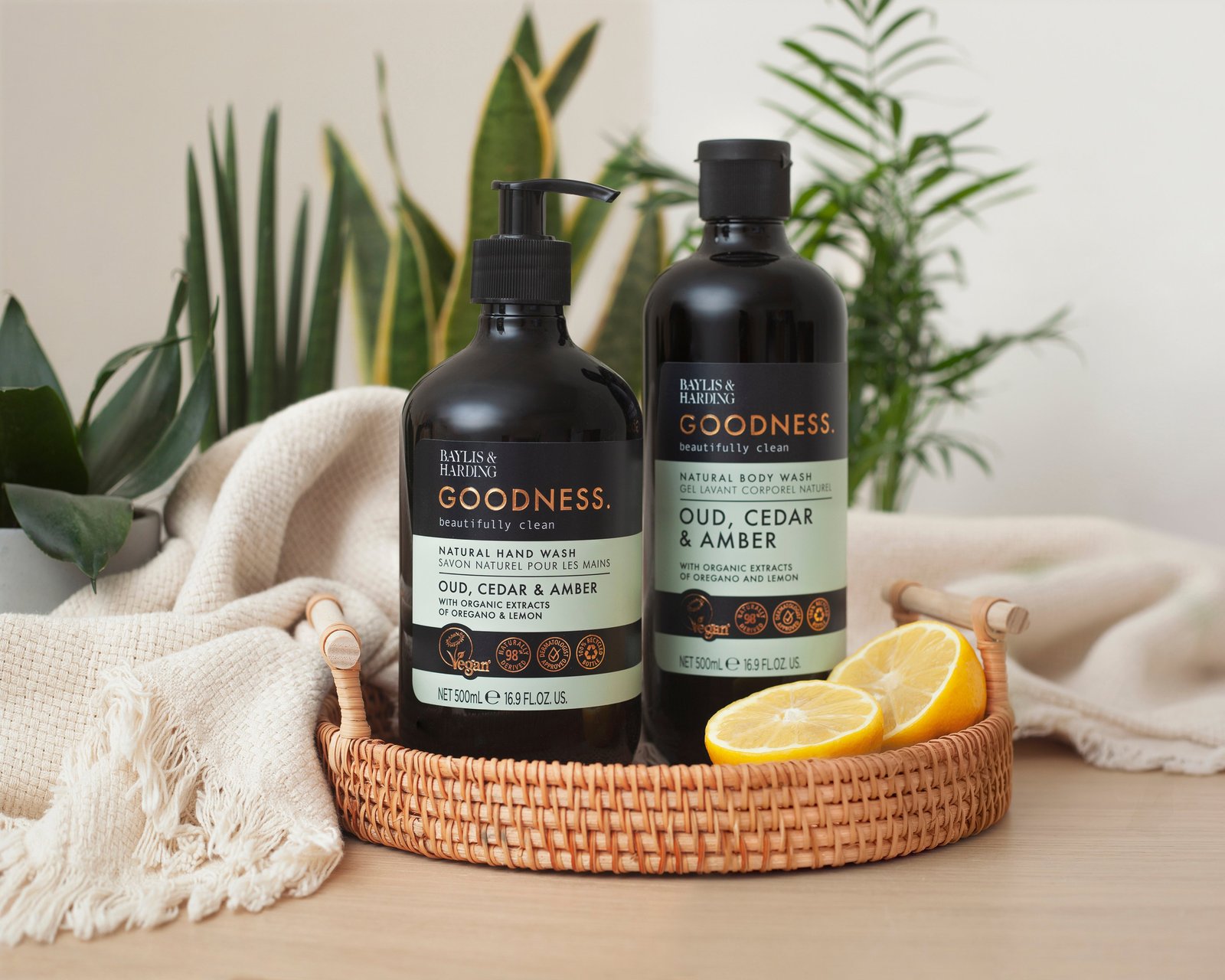 Baylis & Harding Goodness Oud, Cedar & Amber Body Wash 500 ml