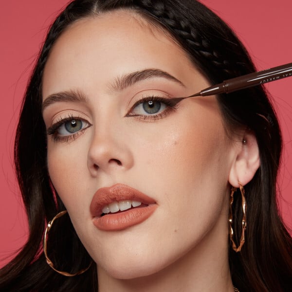 NYX Professional Makeup Epic Ink Liner Vattenfast Eyelinerpenna 05 Graham Cracker 1 ml