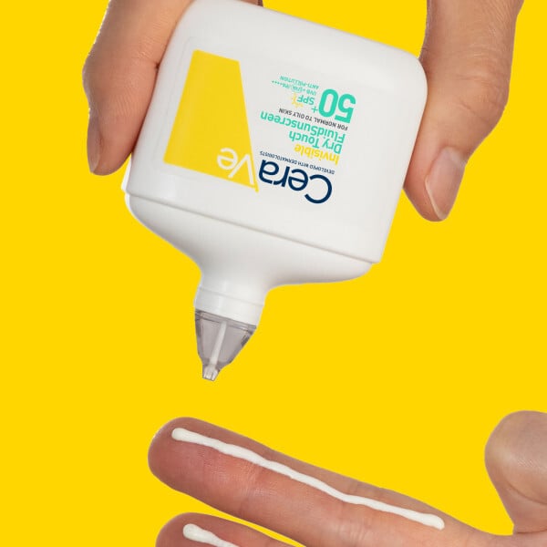 CeraVe Invisible Dry Touch Fluid Sunscreen SPF50+ 50 ml
