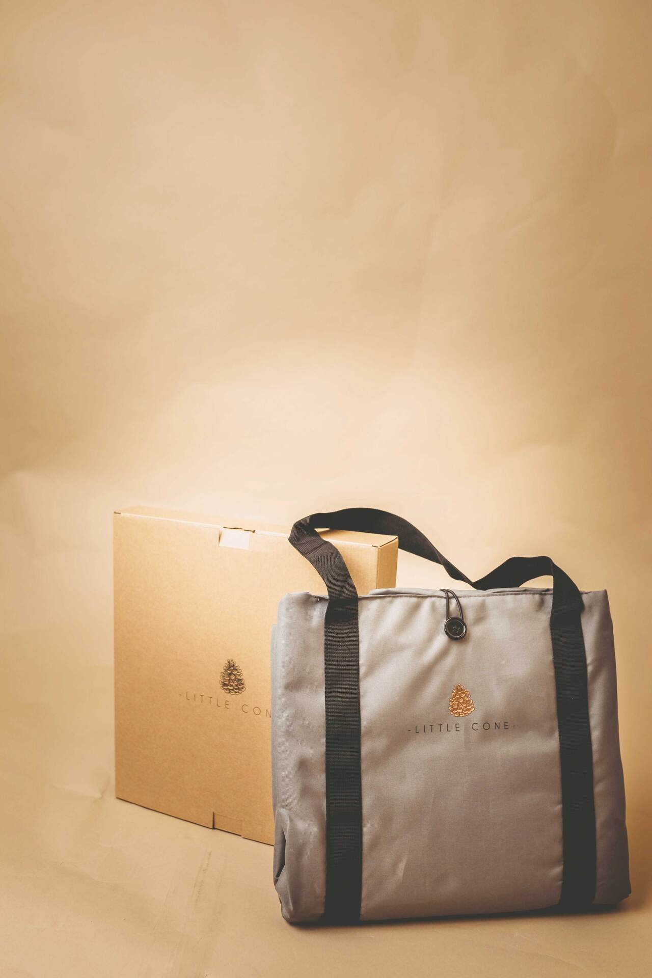 Fresh Kid Little Cone Skötväska + Underlägg grå