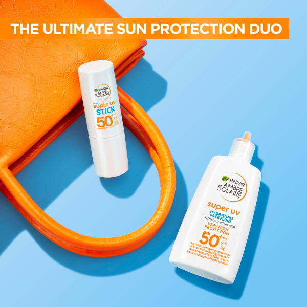 Garnier Ambre Solaire Super UV Invisible Stick SPF50+   9 g