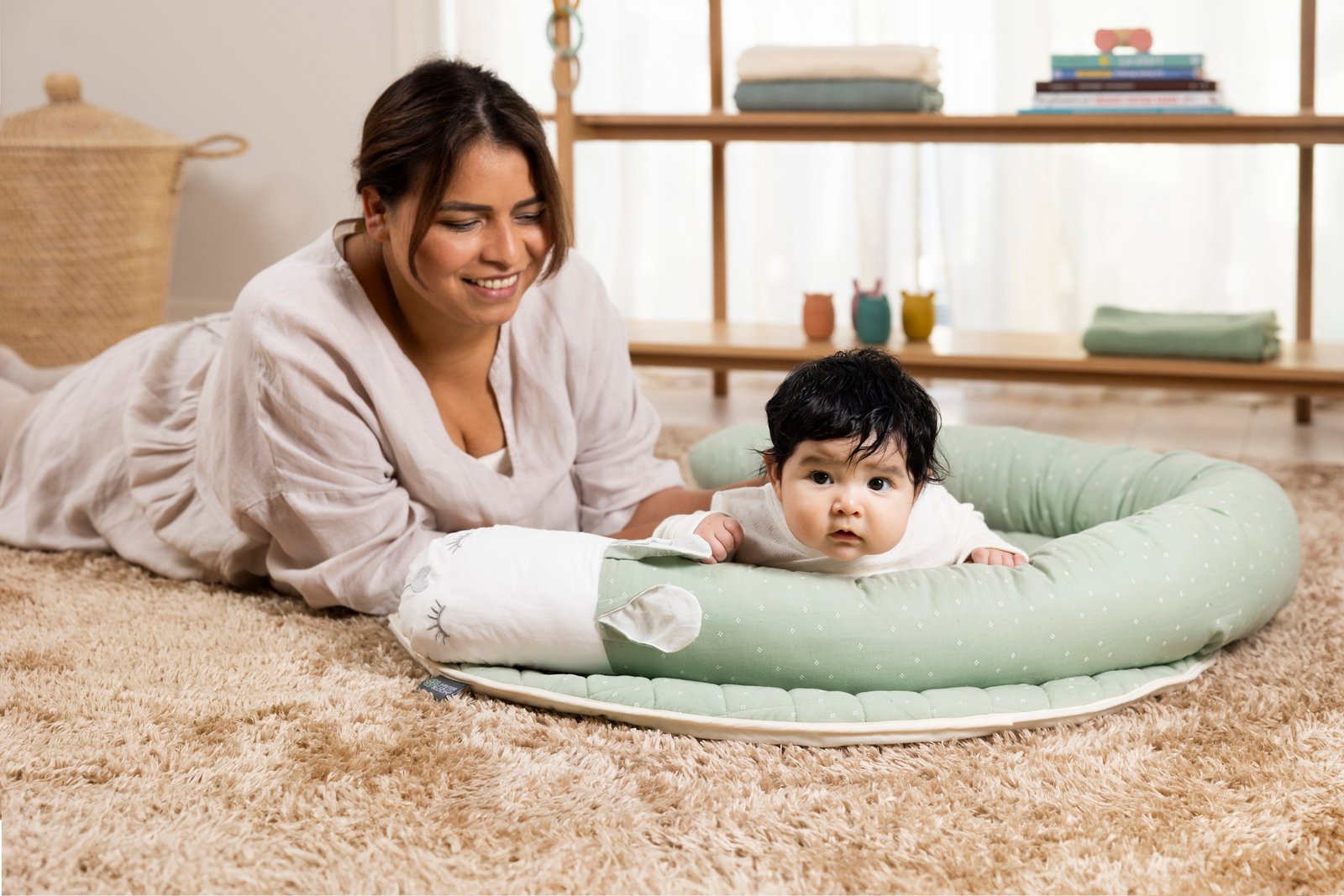 Vinter & Bloom Meadow Bumper Buddy Green Fields 1 st