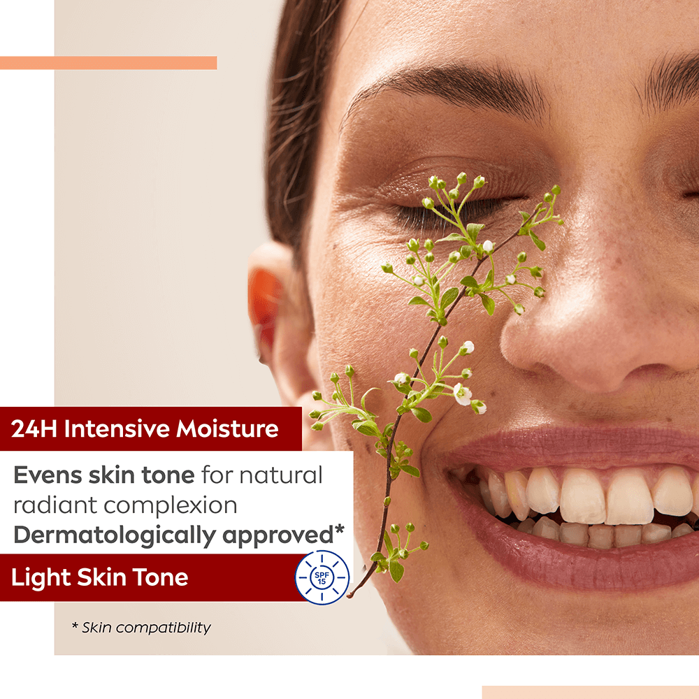 NIVEA Färgad dagkräm Tinted Day Cream Light SPF15 50 ml