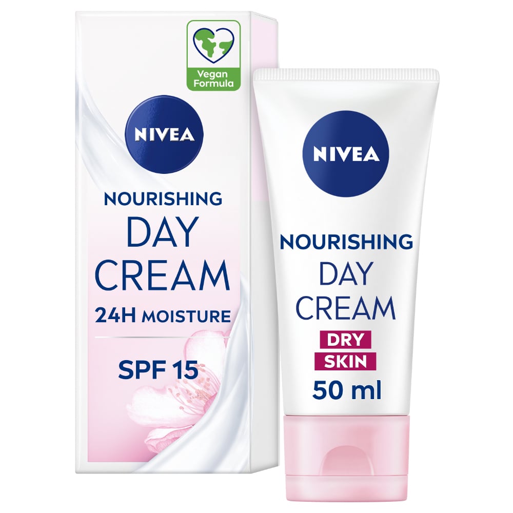 NIVEA Dagkräm Nourishing Day Cream SPF15 50 ml