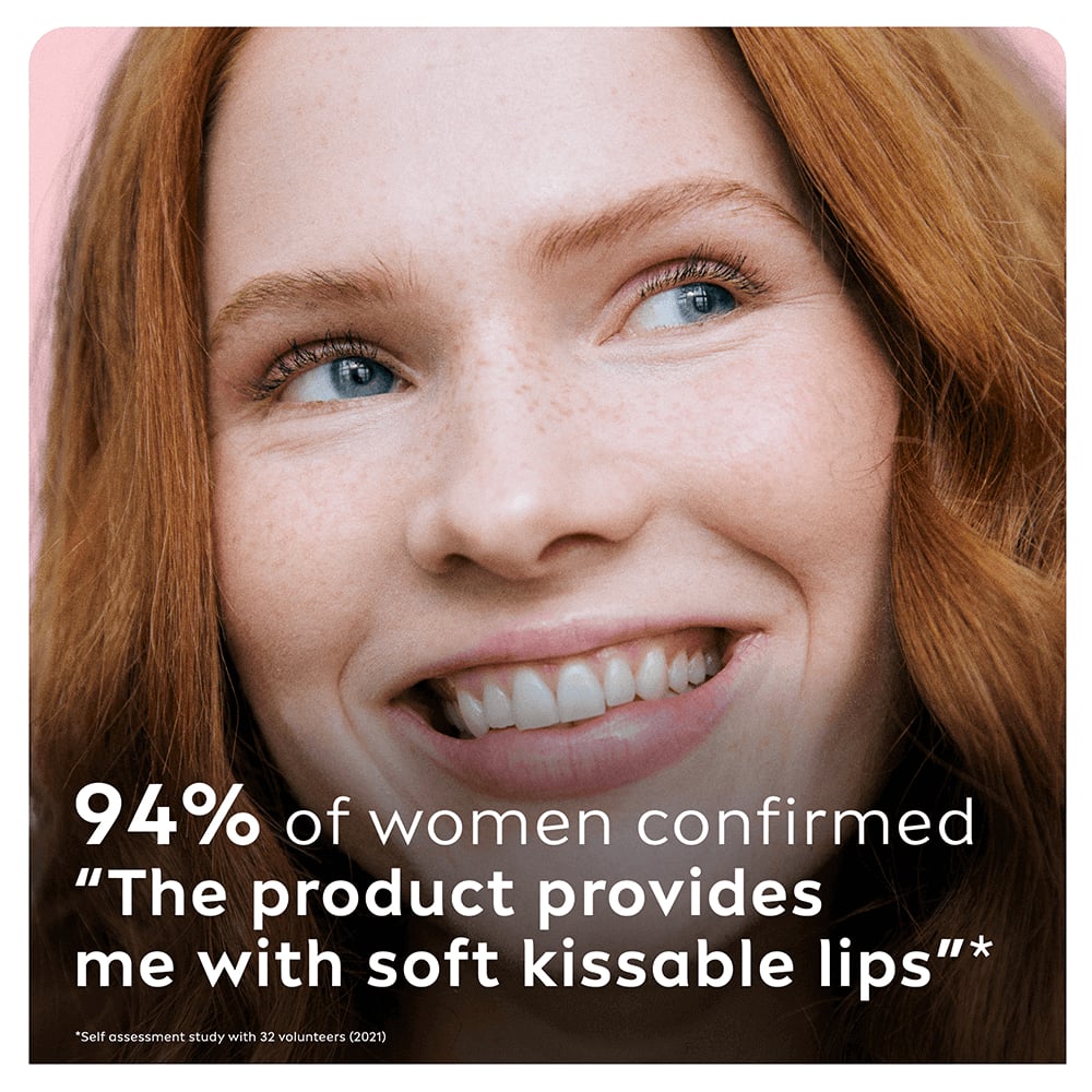 Labello Pearly Shine Lip Balm 4,8 g