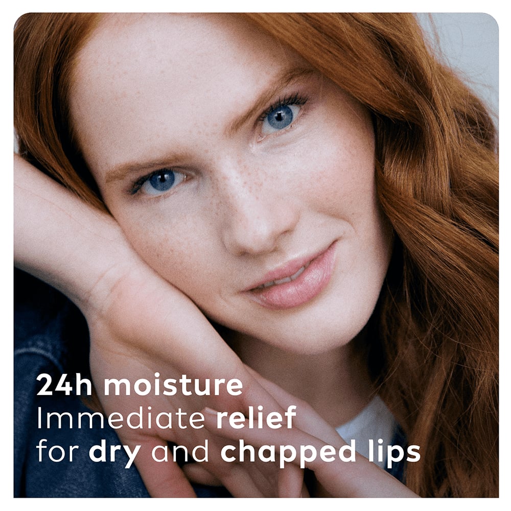 Labello Läppbalsam Med Repair Lip Balm 4,8 g