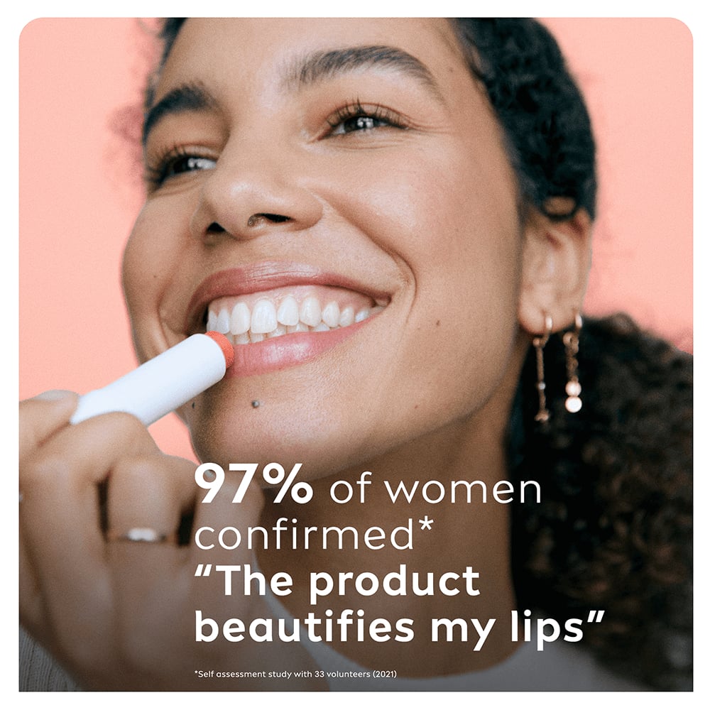 Labello Läppbalsam Peach Shine Lip Balm 4,8 g