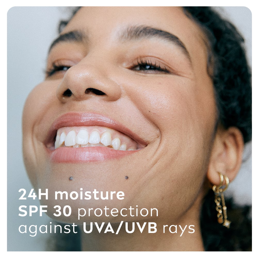 NIVEA SUN 24h Moisture SPF30 Sun Protect Lip Balm 4,8g