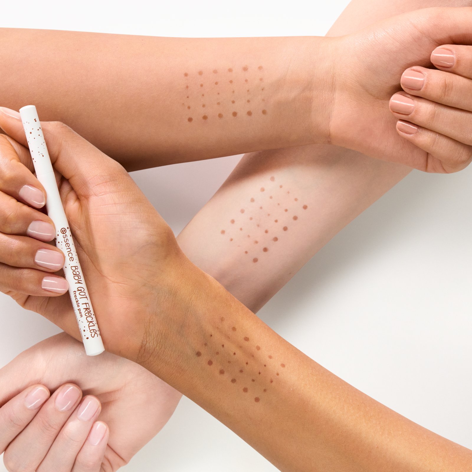 essence Baby Got FRECKLES Freckle Pen 10