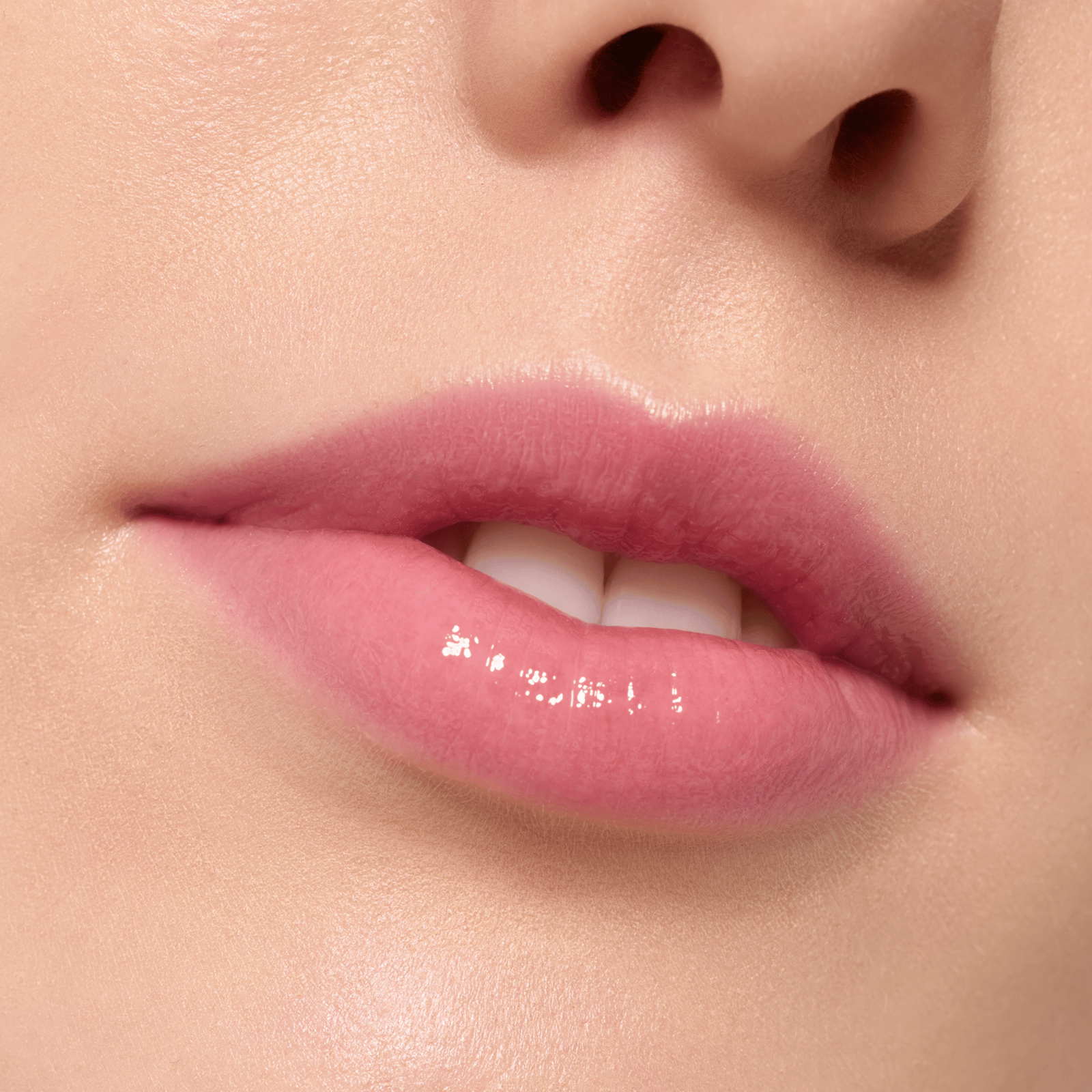 essence The Super Peptide Glossy Lip Treatment 07