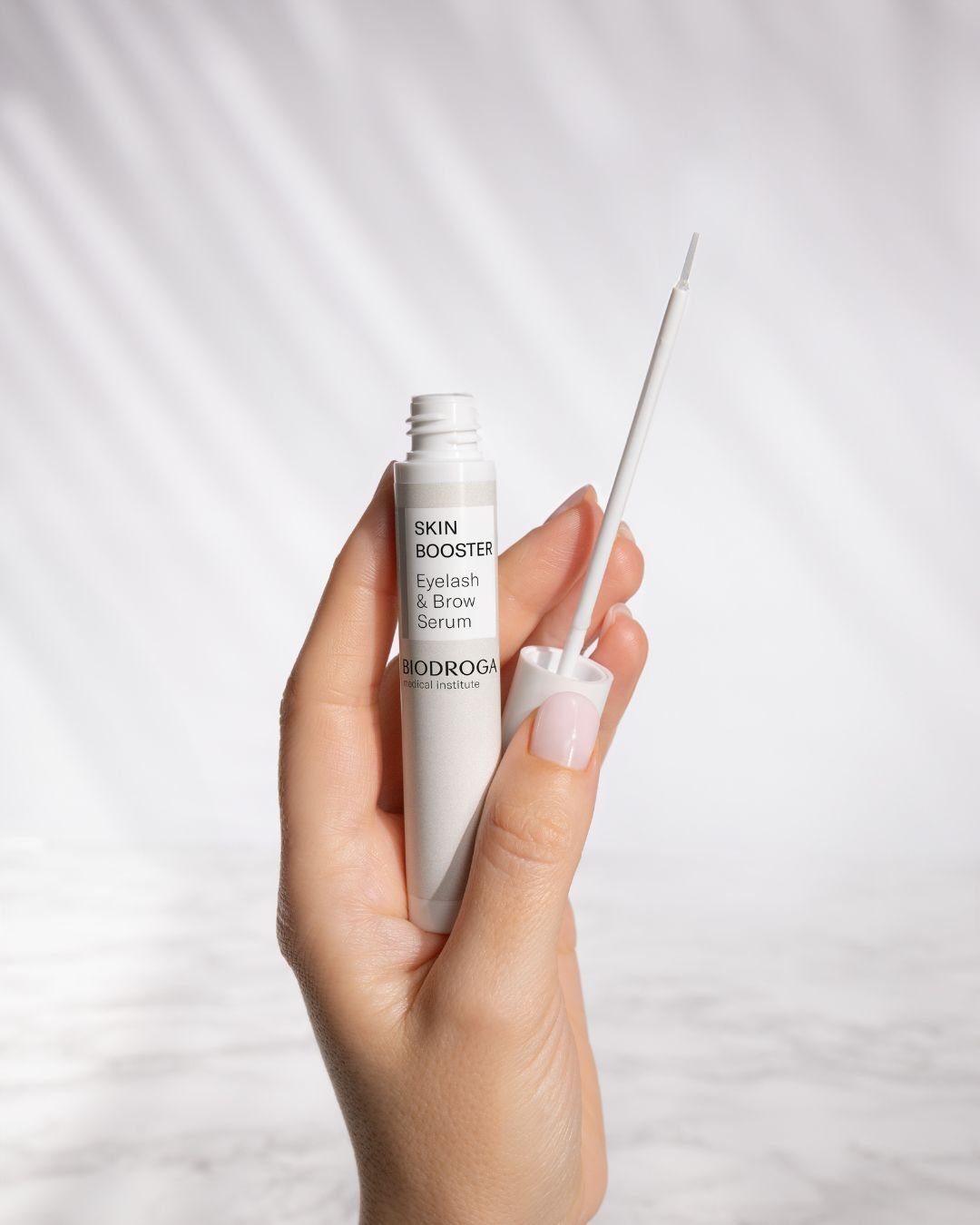 BIODROGA Skin Booster Eyelash & Brow Serum