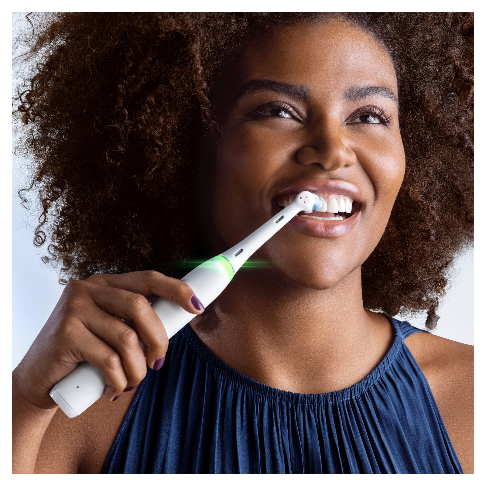 Oral-B iO 5S White Eltandborste Designed By Braun 1 st