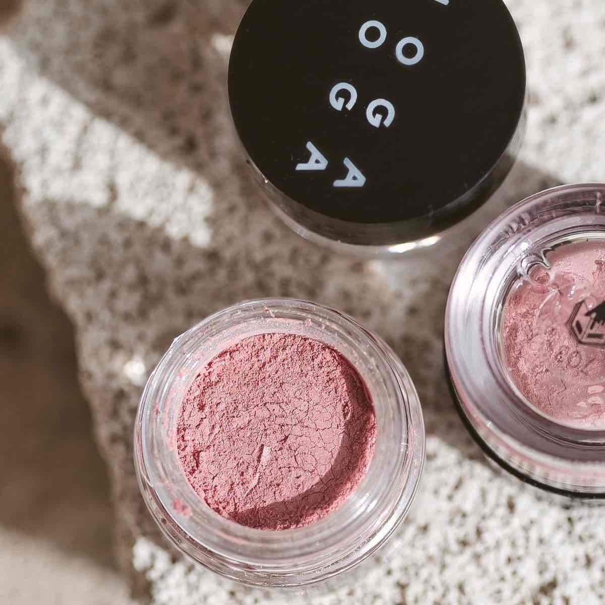 Uoga Uoga Mineral Eye Shadow - Frost