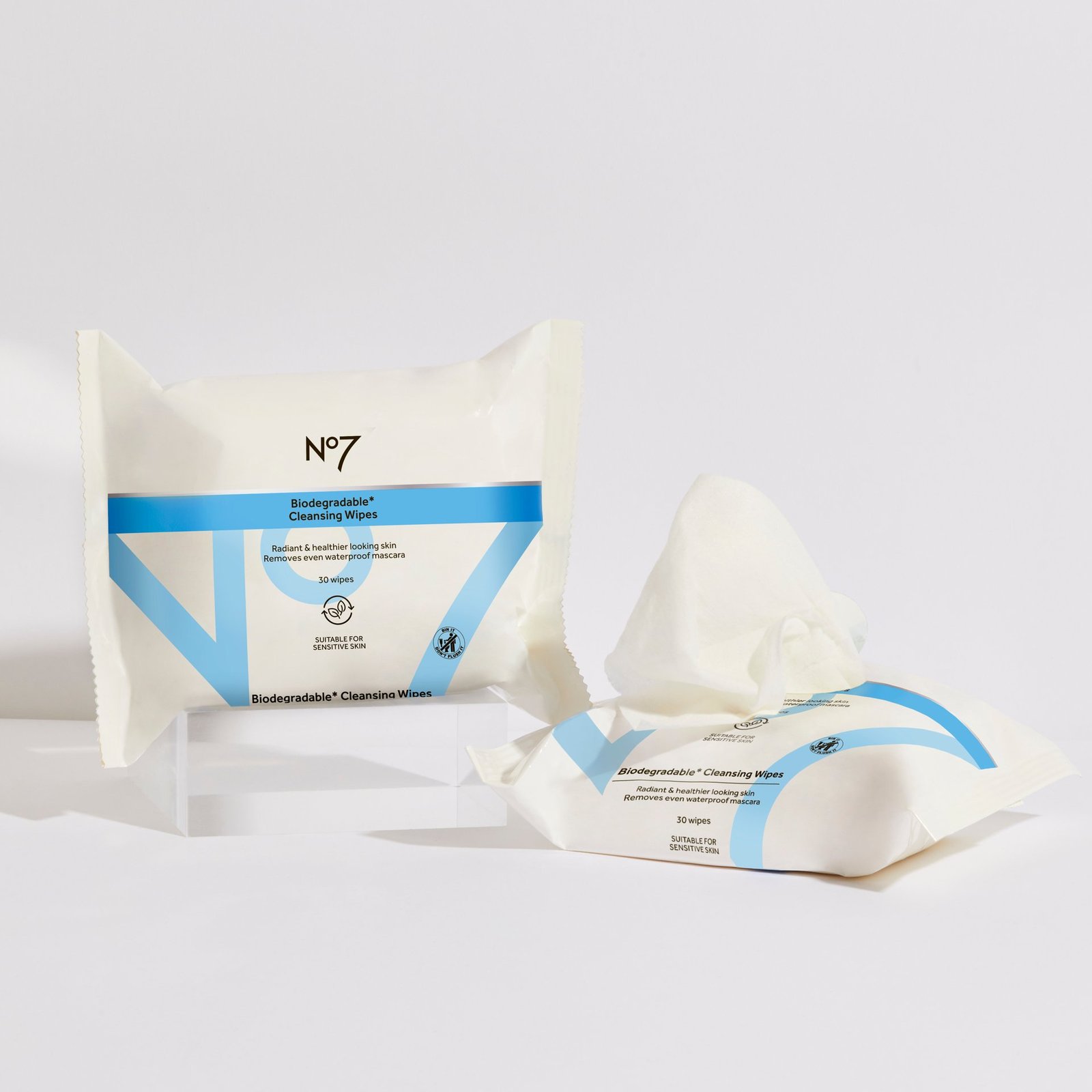 No7 Radiant Results Biodegradeable Wipes 30 st