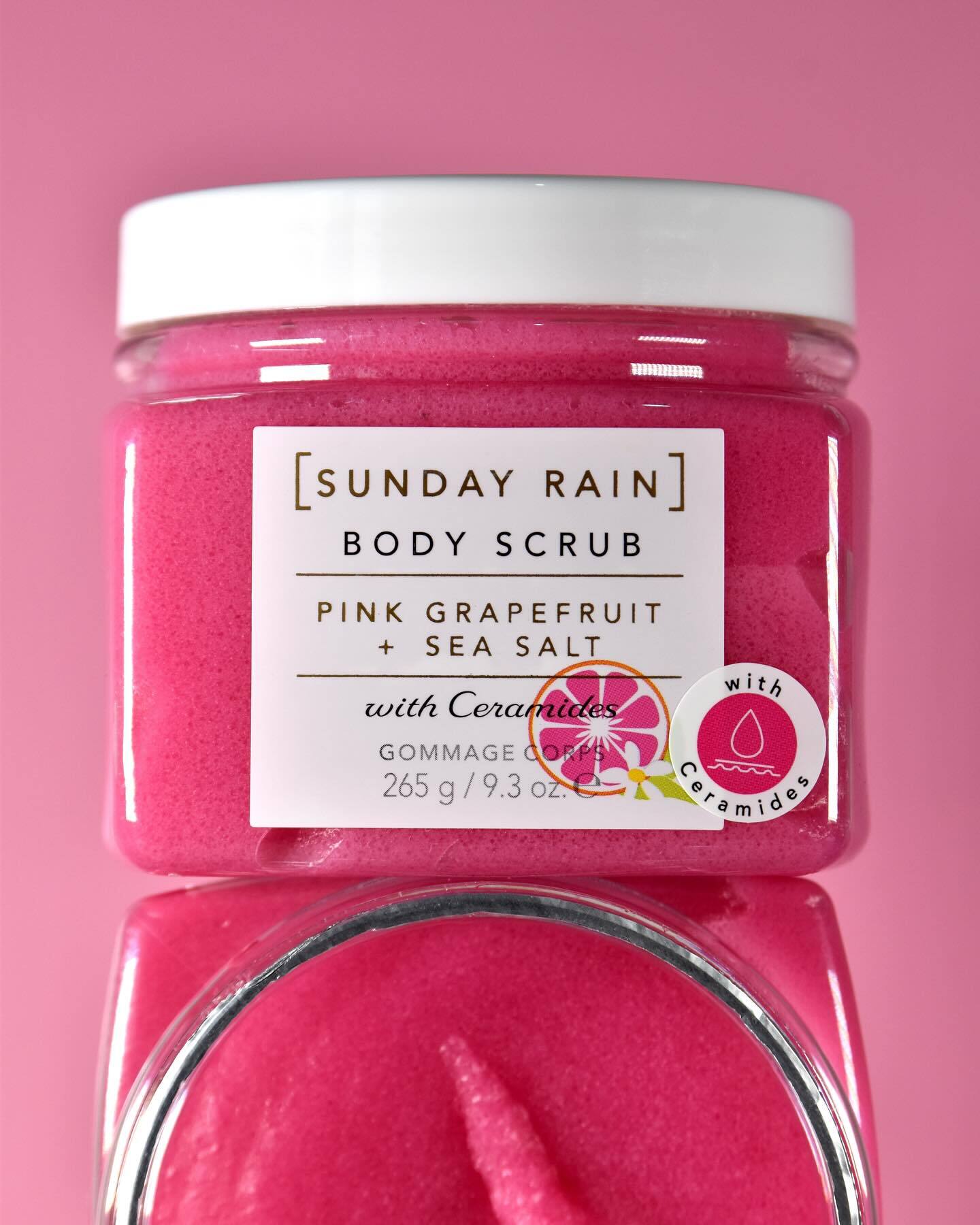 Sunday Rain Pink Grapefruit & Sea Salt Body Scrub 265 g