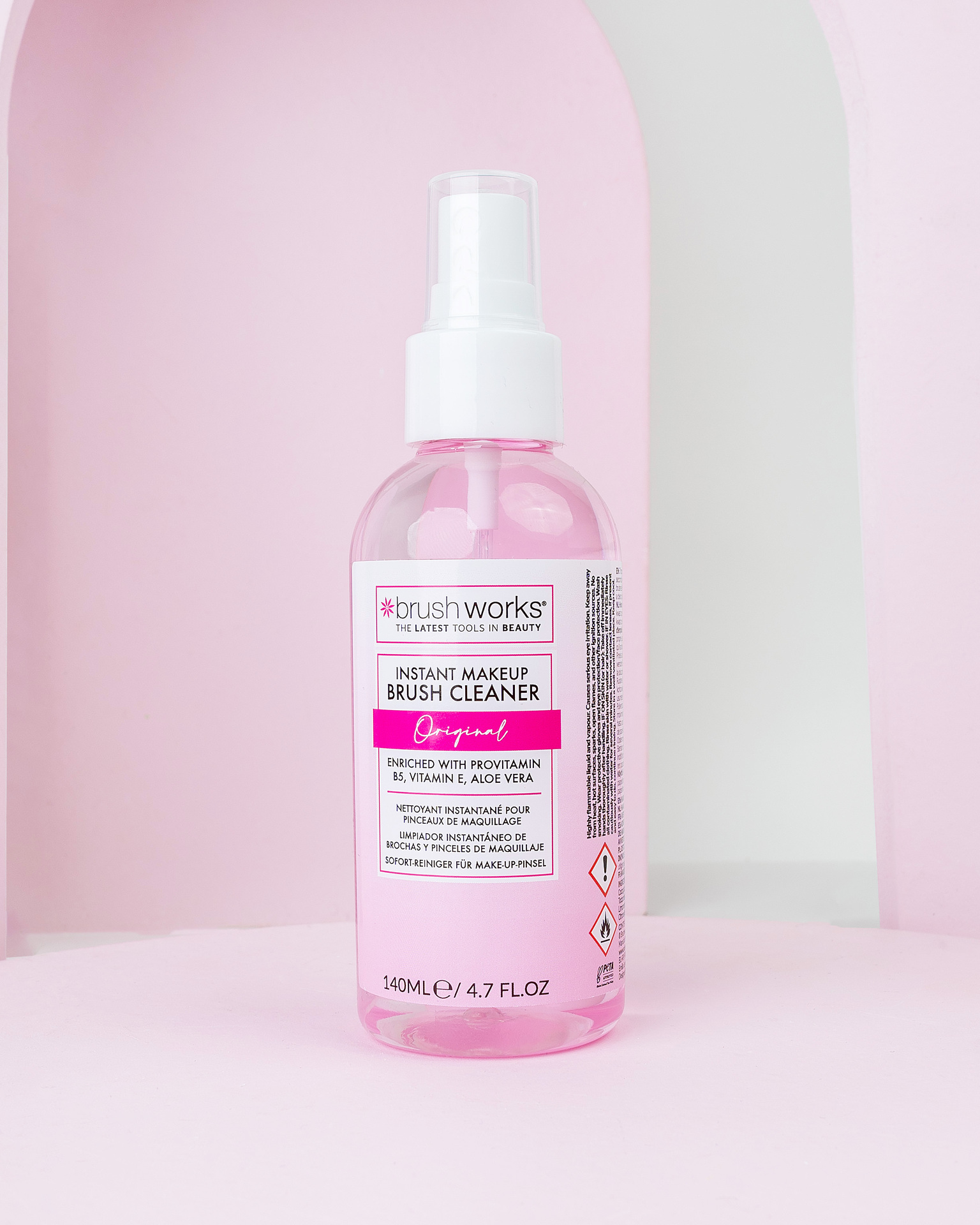 Brushworks Instant Makeup Brush Cleanser 140ml