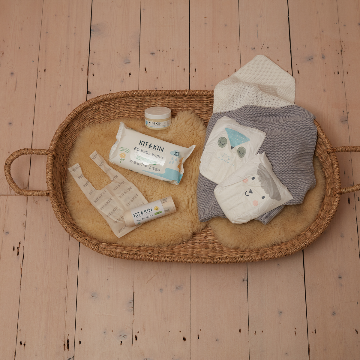 Kit & Kin Biologiskt Nedbrytbara Blöjpåsar 240 st