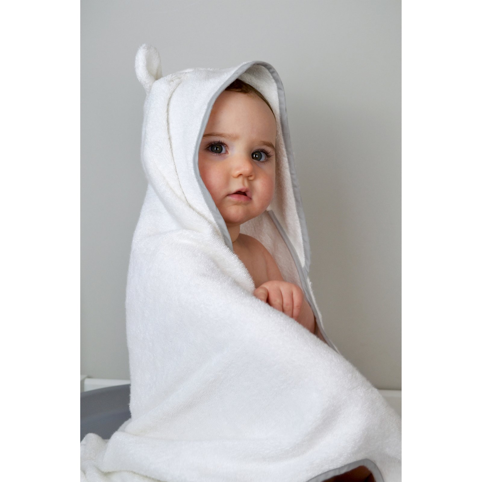 shnuggle Baby Towel Wearable 85x85 cm White 1 st