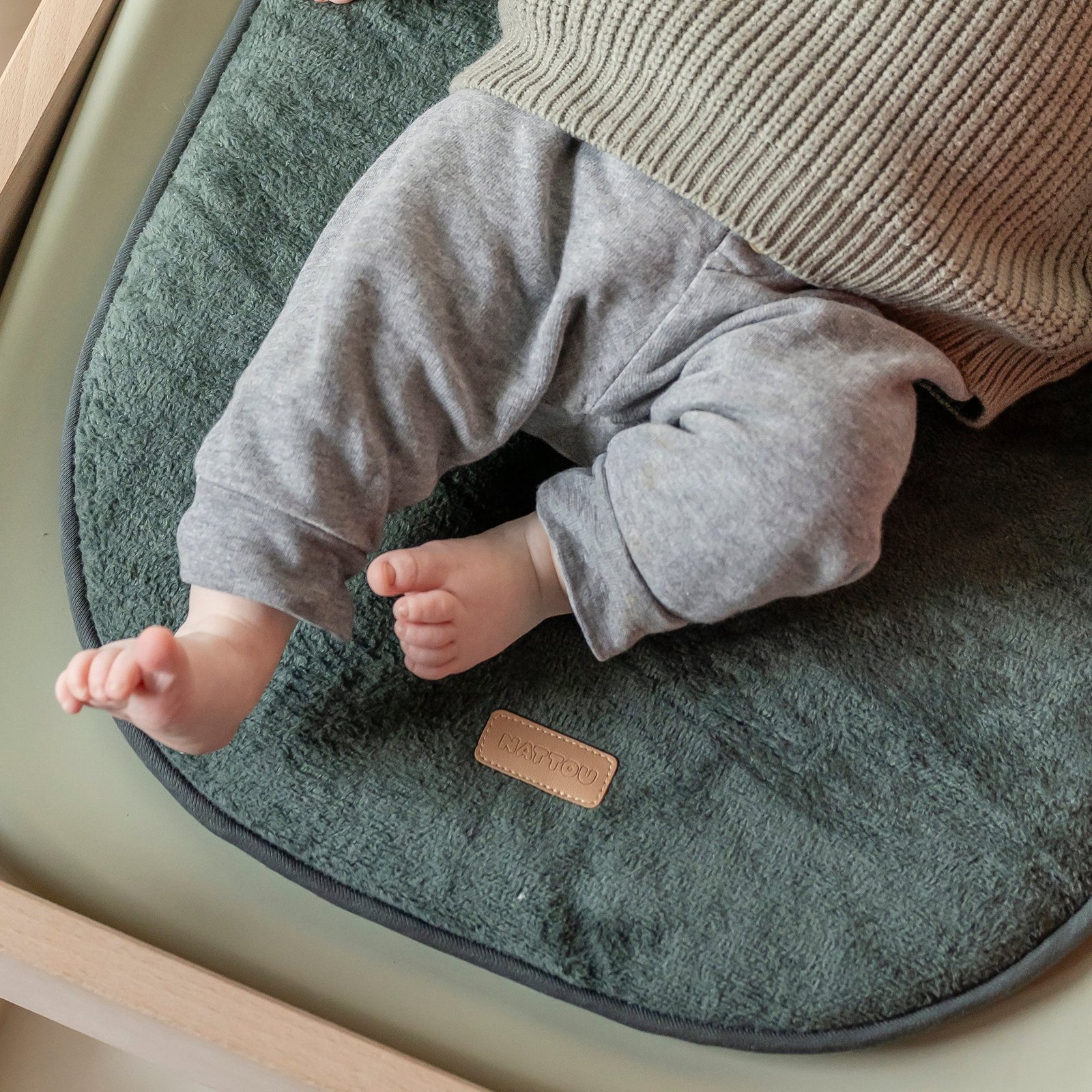 Nattou Softy Mjuk Skötdyna Mörkgrön