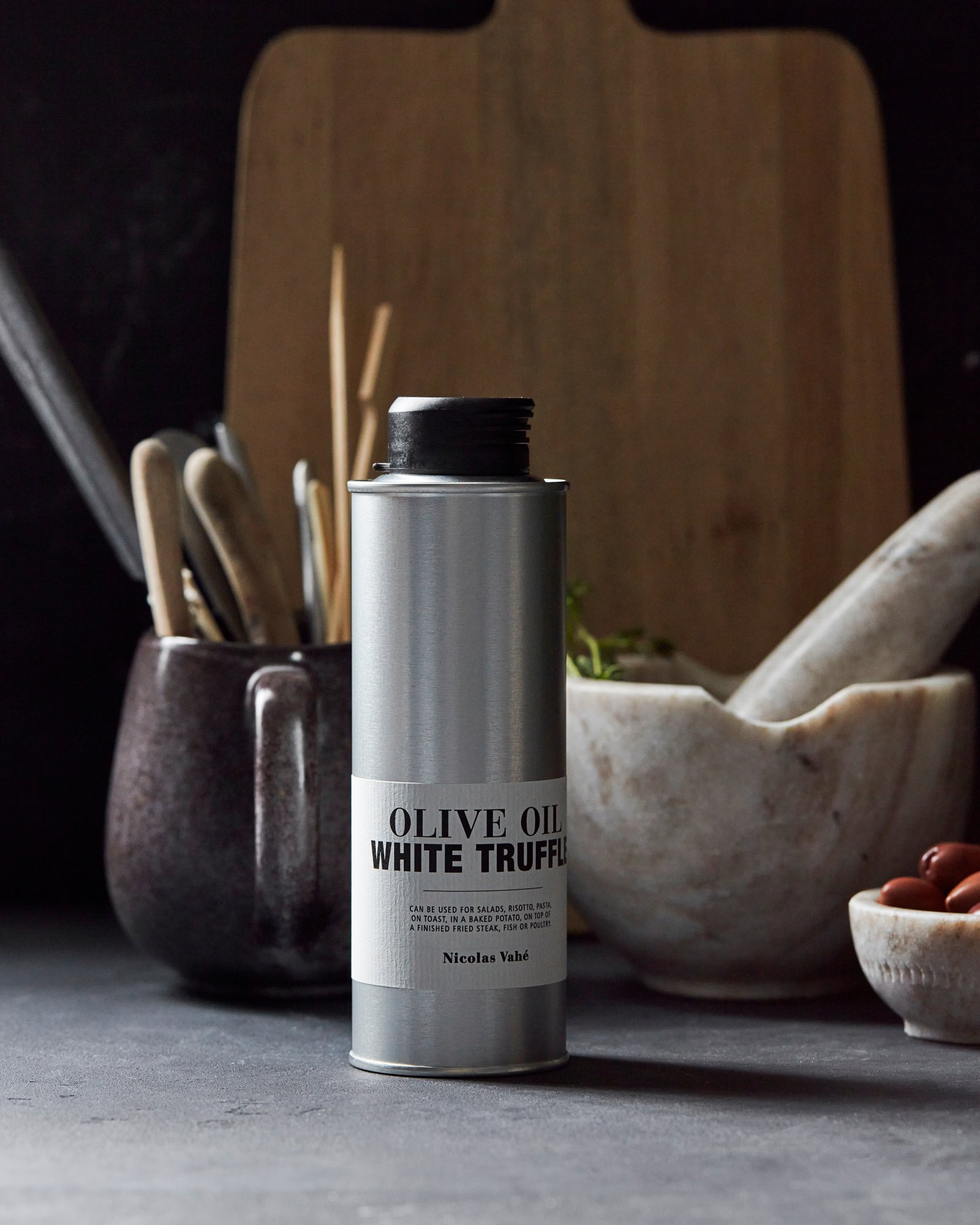 Nicolas Vahé Virgin Olive Oil with White Truffle 25 cl