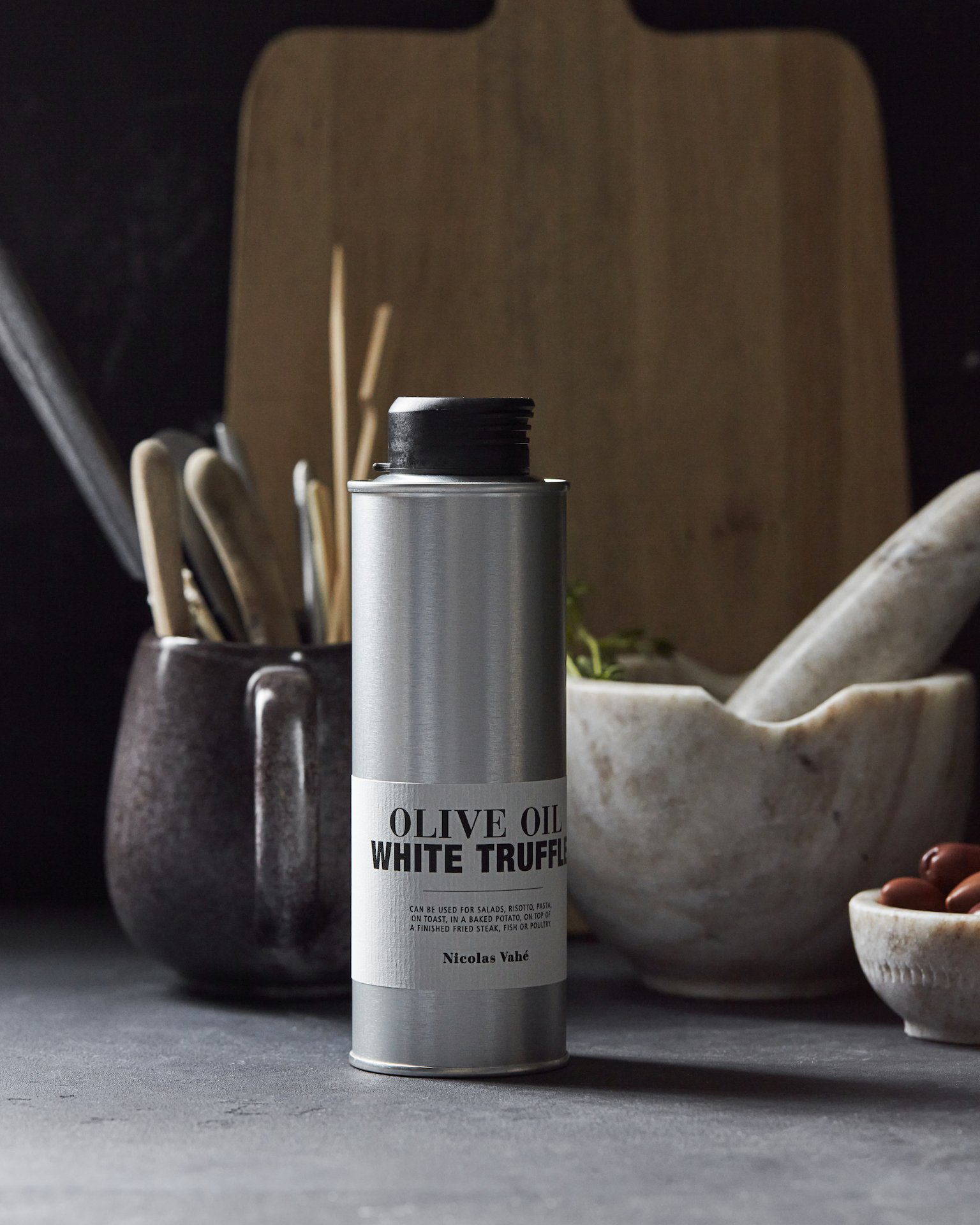 Nicolas Vahé Virgin Olive Oil with White Truffle 25 cl