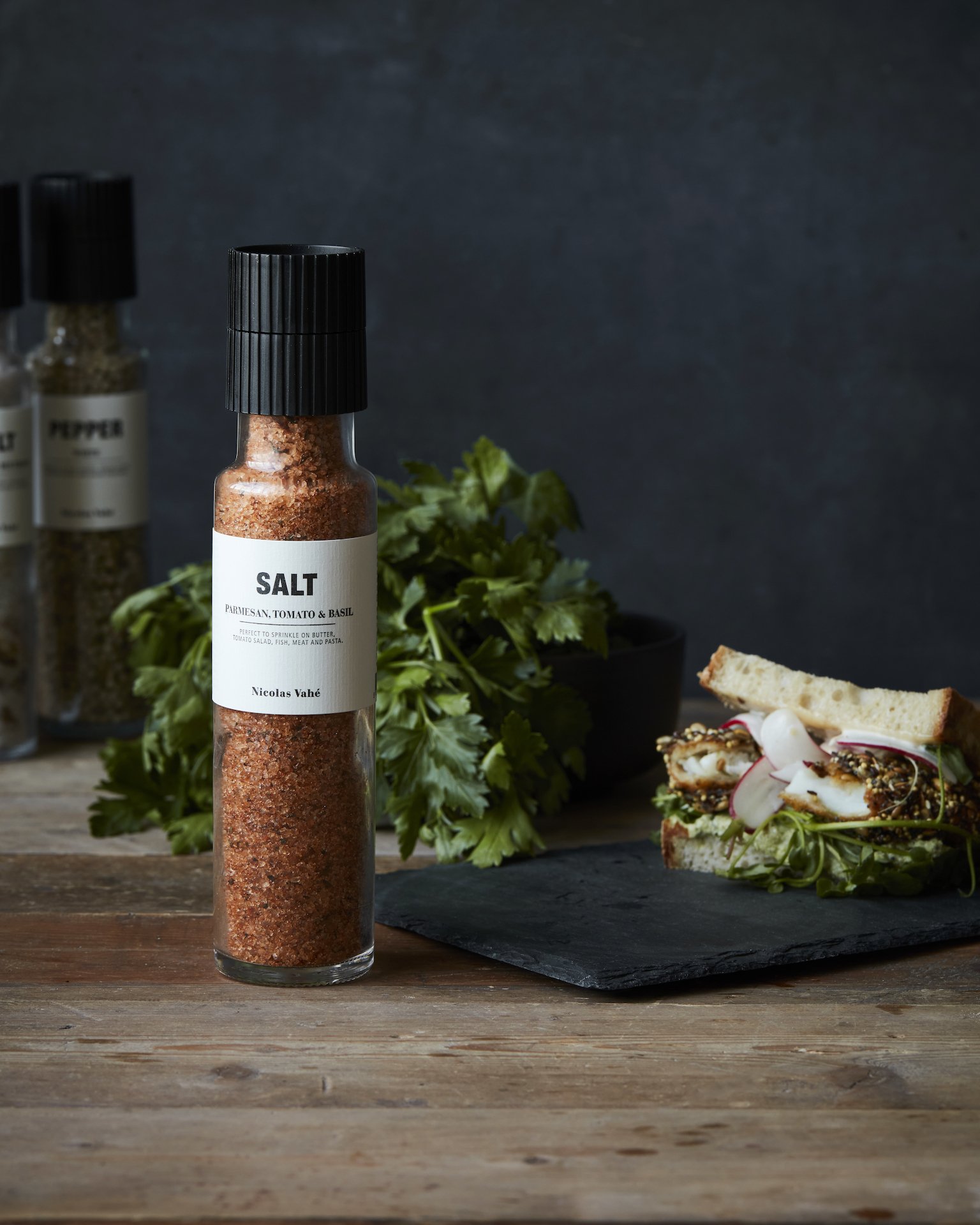 Nicolas Vahe Salt Parmesan Tomato & Basil 300 g