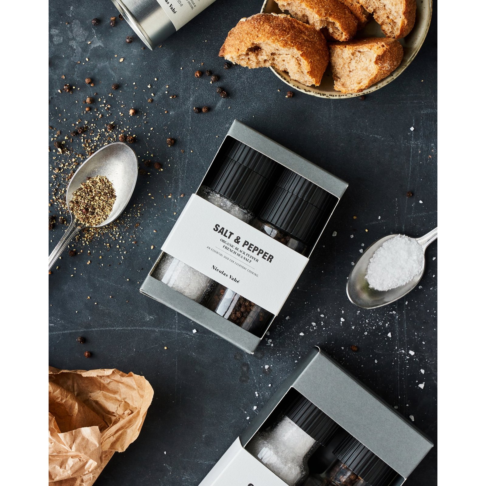 Nicolas Vahé Gift Box Salt & Organic Black Pepper 60g + 120g