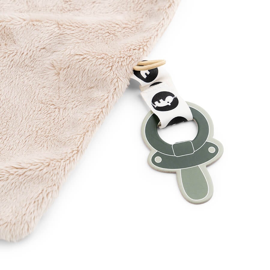 Done by Deer Snuttefilt Lalee Sand 1 st