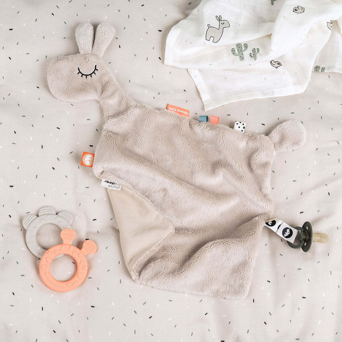 Done by Deer Snuttefilt Lalee Sand 1 st