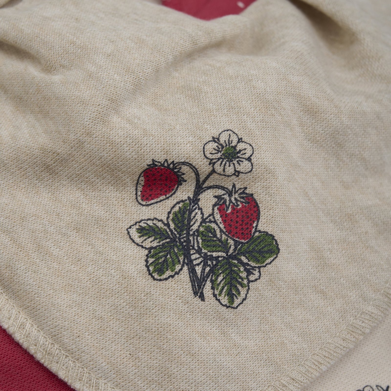 Pippi Bandana Bib True Red Mix 3 st - olika mönster